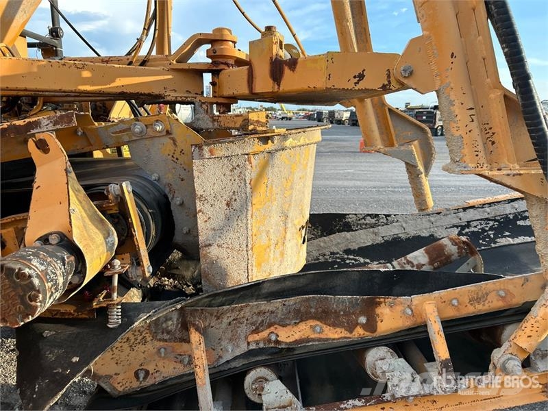 CMI MTP-4004 Concrete Placer Priedai