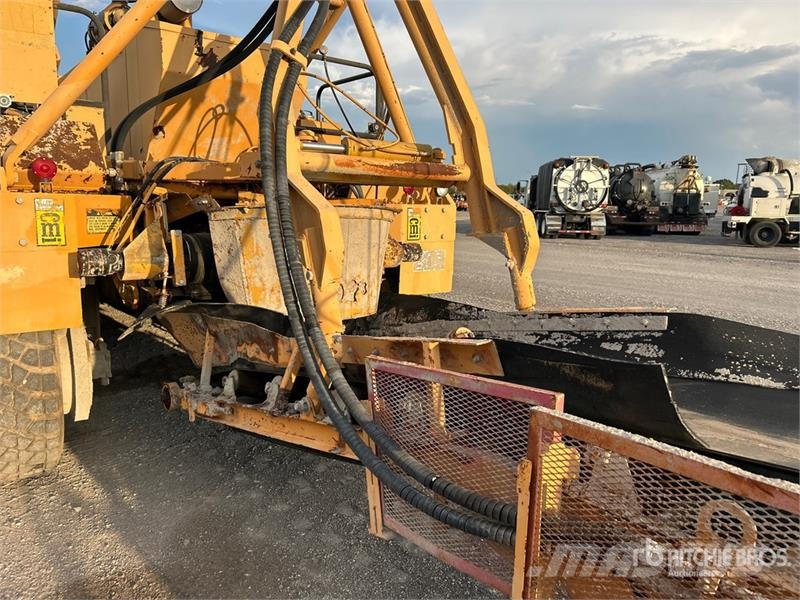 CMI MTP-4004 Concrete Placer Priedai