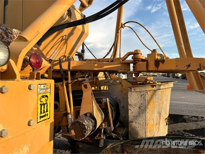 CMI MTP-4004 Concrete Placer Priedai