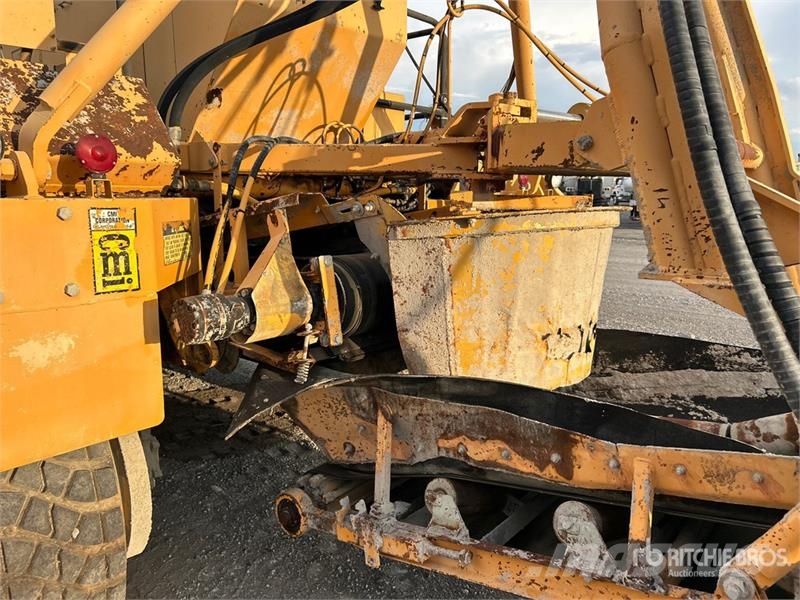 CMI MTP-4004 Concrete Placer Priedai