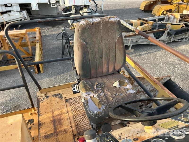 CMI MTP-4004 Concrete Placer Priedai