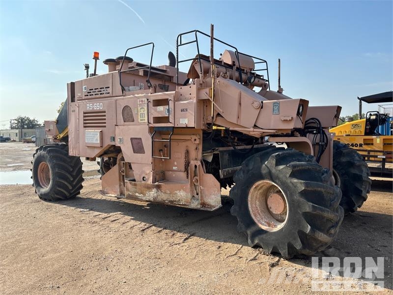 CMI RS-650 معدات البناء - غير ذلك