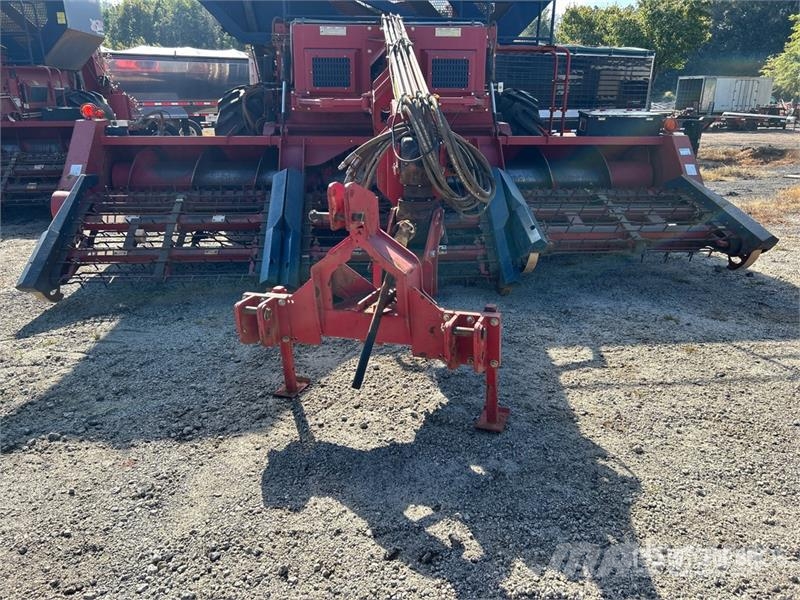 Colombo TWIN MP Pull Type 6 Row Peanut Harvester Farm machinery