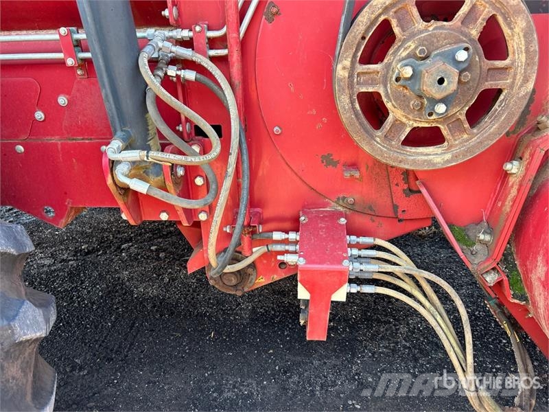  Colombo TWIN MP Pull Type 6 Row Peanut Harvester Farm machinery