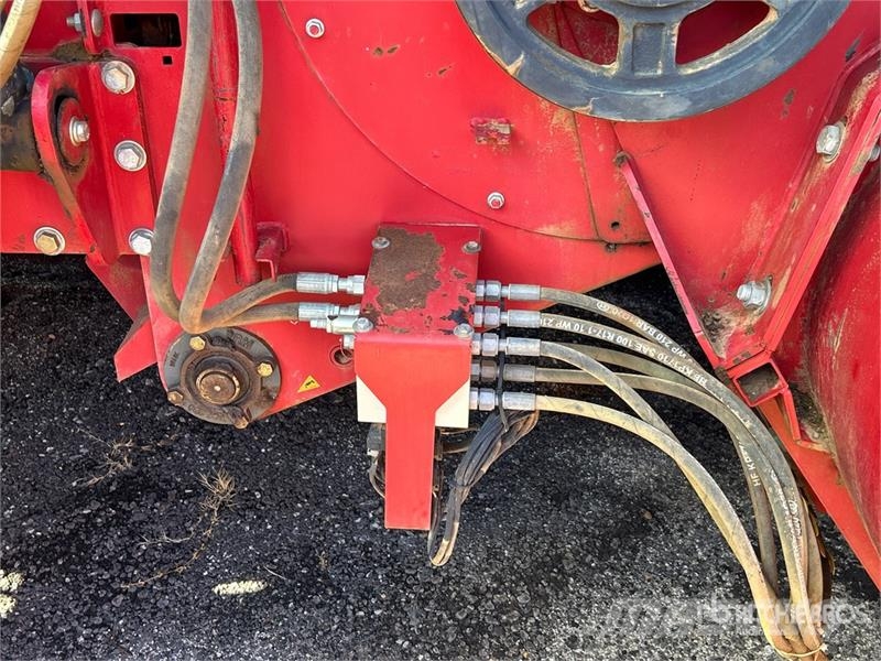 Colombo TWIN MP Pull Type 6 Row Peanut Harvester Farm machinery