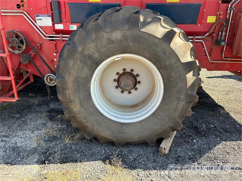 Colombo TWIN MP Pull Type 6 Row Peanut Harvester Farm machinery