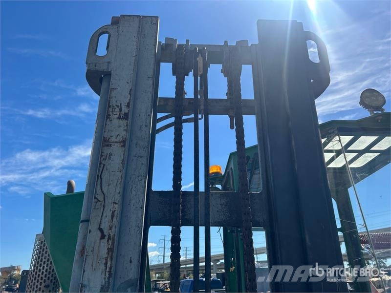 Combilift C5000L 10000 lb 3x3 Truck Mounted Forklift Medbringertruck