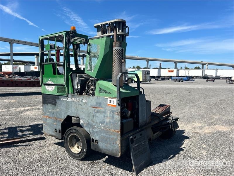 Combilift C5000L 10000 lb 3x3 Truck Mounted Forklift Medbringertruck