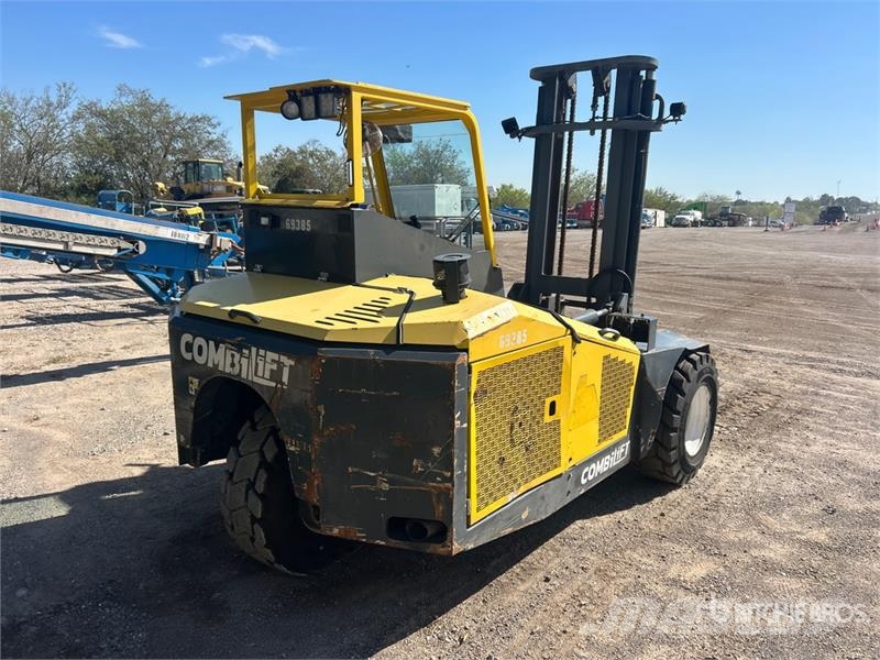 Combilift Combi-RT 3000 lb 3x3 Truck Mounted Forklift Ant sunkvežimių montuojami šakiniai krautuvai