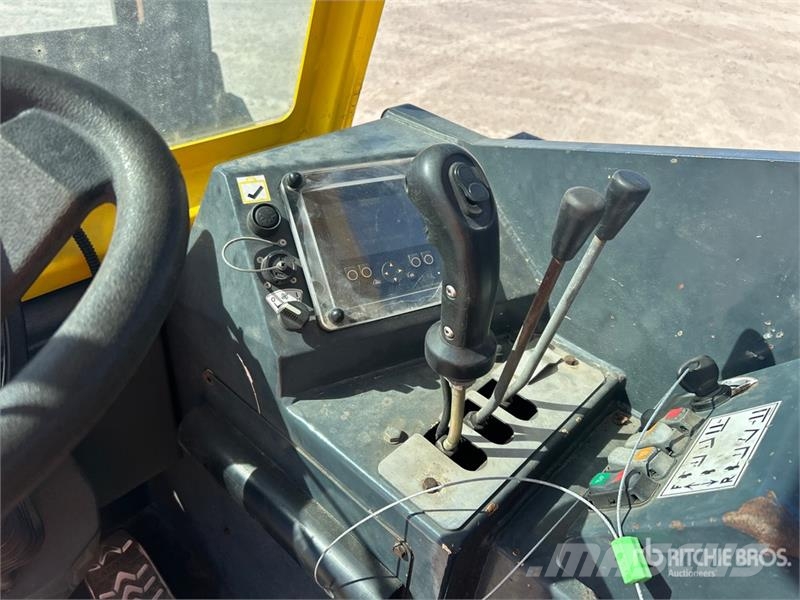 Combilift Combi-RT 3000 lb 3x3 Truck Mounted Forklift Ant sunkvežimių montuojami šakiniai krautuvai