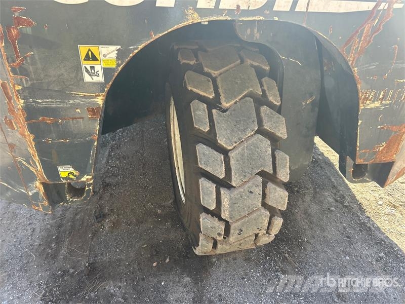 Combilift Combi-RT 3000 lb 3x3 Truck Mounted Forklift Ant sunkvežimių montuojami šakiniai krautuvai