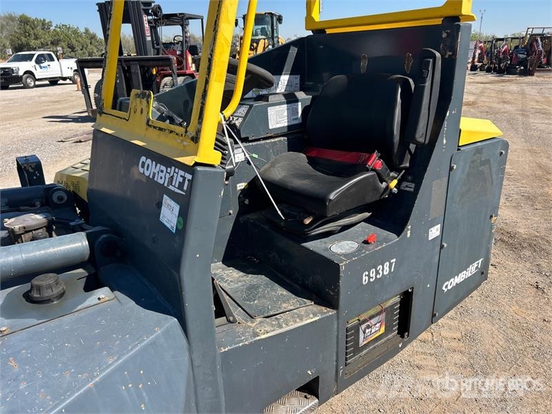 Combilift Combi-RT 3000 lb 3x3 Truck Mounted Forklift Ant sunkvežimių montuojami šakiniai krautuvai