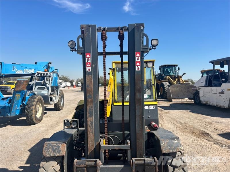 Combilift Combi-RT 3000 lb 3x3 Truck Mounted Forklift Ant sunkvežimių montuojami šakiniai krautuvai