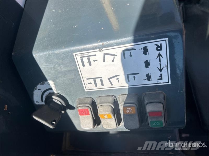 Combilift Combi-RT 3000 lb 3x3 Truck Mounted Forklift Ant sunkvežimių montuojami šakiniai krautuvai