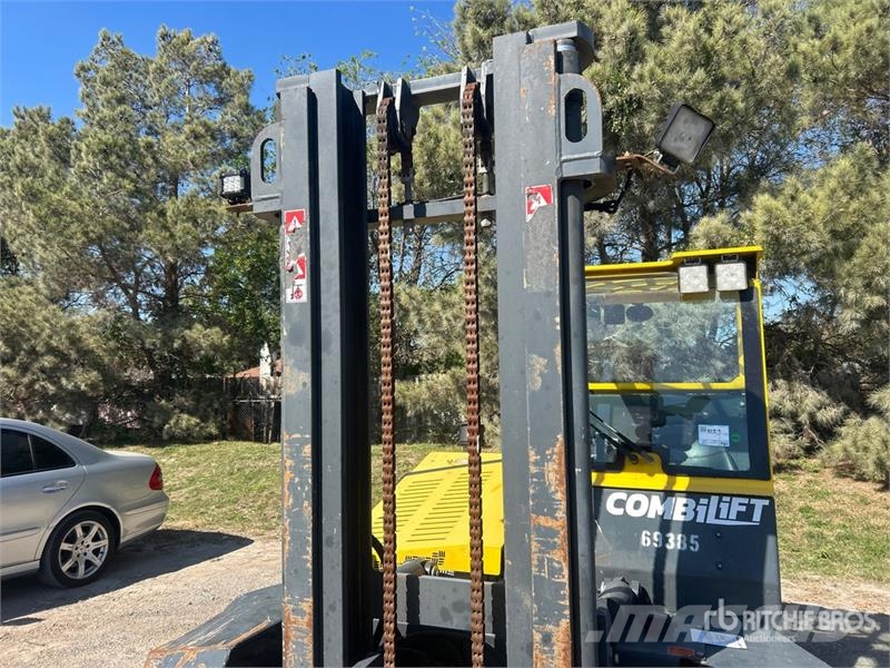 Combilift Combi-RT 3000 lb 3x3 Truck Mounted Forklift Ant sunkvežimių montuojami šakiniai krautuvai