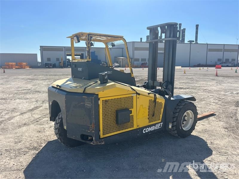 Combilift Combi-RT 3000 lb 3x3 Truck Mounted Forklift Ant sunkvežimių montuojami šakiniai krautuvai