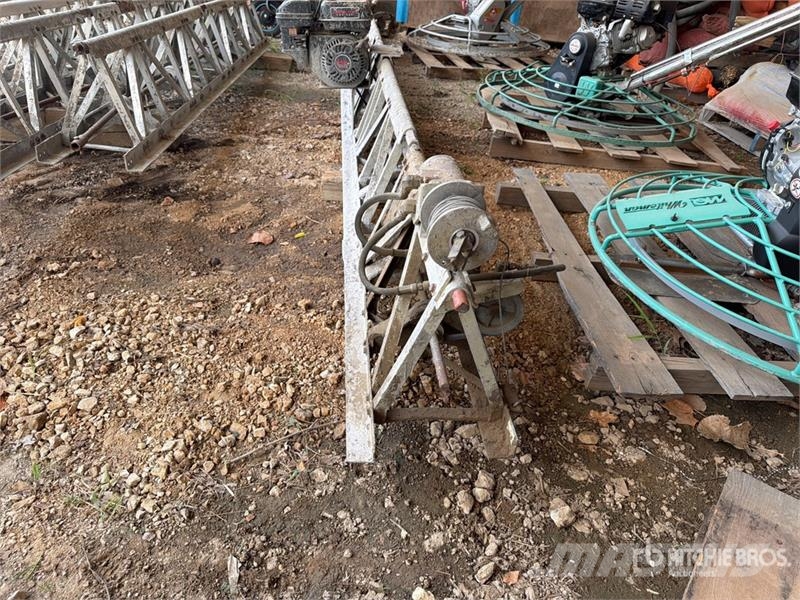 Concrete Screed Premične roke za dolivanje betona