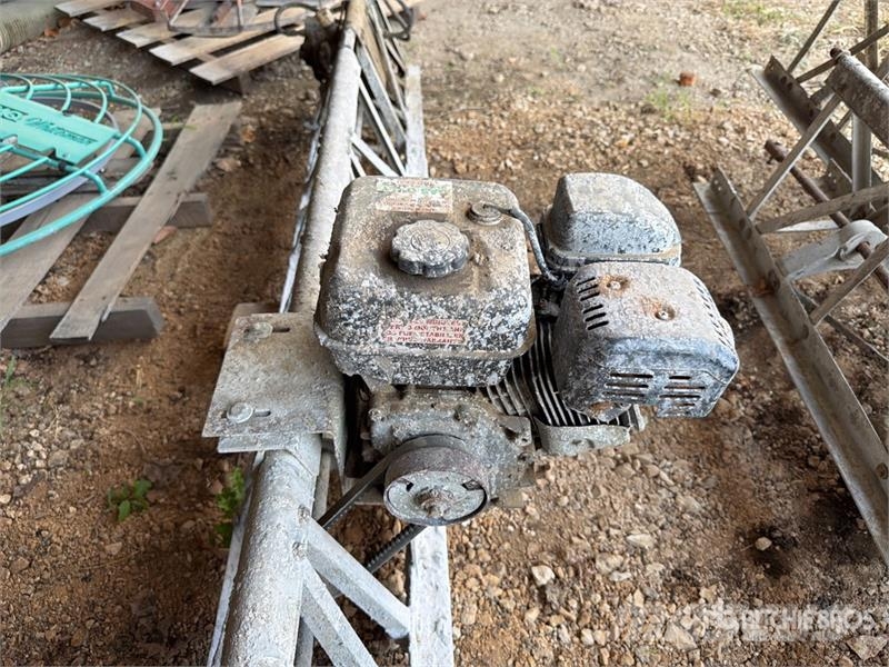 Concrete Screed Premične roke za dolivanje betona