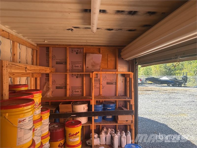  Conex Box 472780-4 (Roll Up Doors, office w/A/C) 4 Kontejnerji za skladiščenje