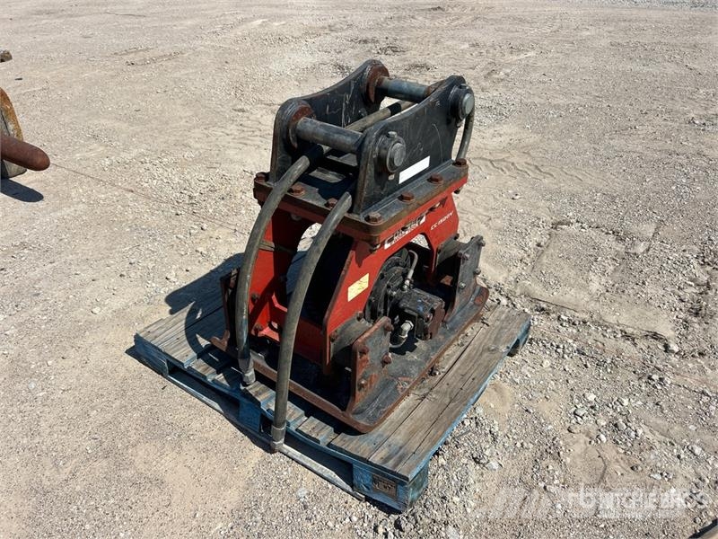  Connect Work Tools CC1500V Plate Compactor Attachm دكاكات أفقية