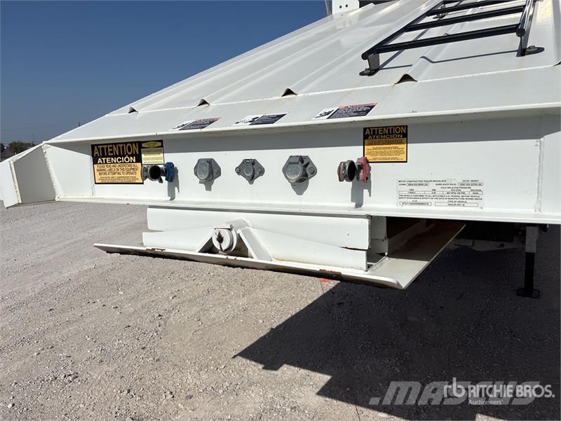 Construction BDT-40 Reboques basculantes