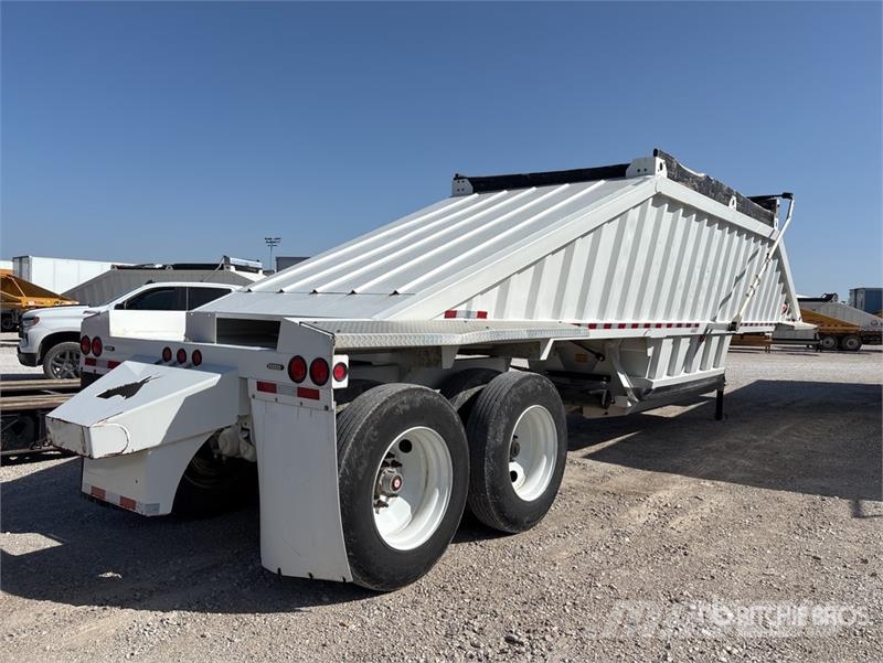 Construction Trailer Specialist 40 ft T/A Belly Du Tipper trailers