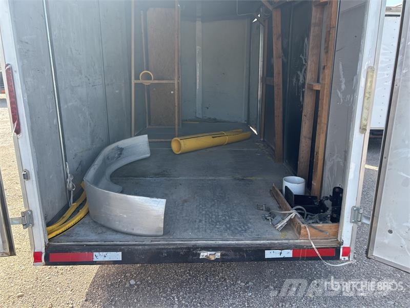 Continental Cargo TXVA716TA3 18 ft T/A Enclosed Trailer Rimorchi cassonati