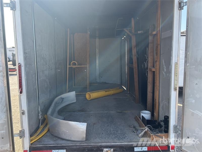 Continental Cargo TXVA716TA3 18 ft T/A Enclosed Trailer Rimorchi cassonati