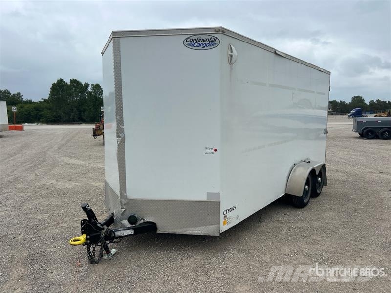 Continental Cargo TXVA716TA3 18 ft T/A Enclosed Trailer Rimorchi cassonati