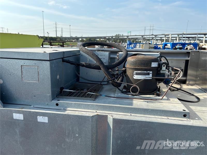 Continental DL2FE-SA Freezer Muut