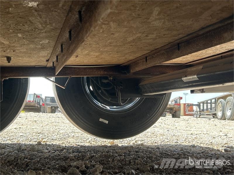 Contract CMC5240-1600252 16 ft T/A Enclosed Traile Prikolice zabojniki
