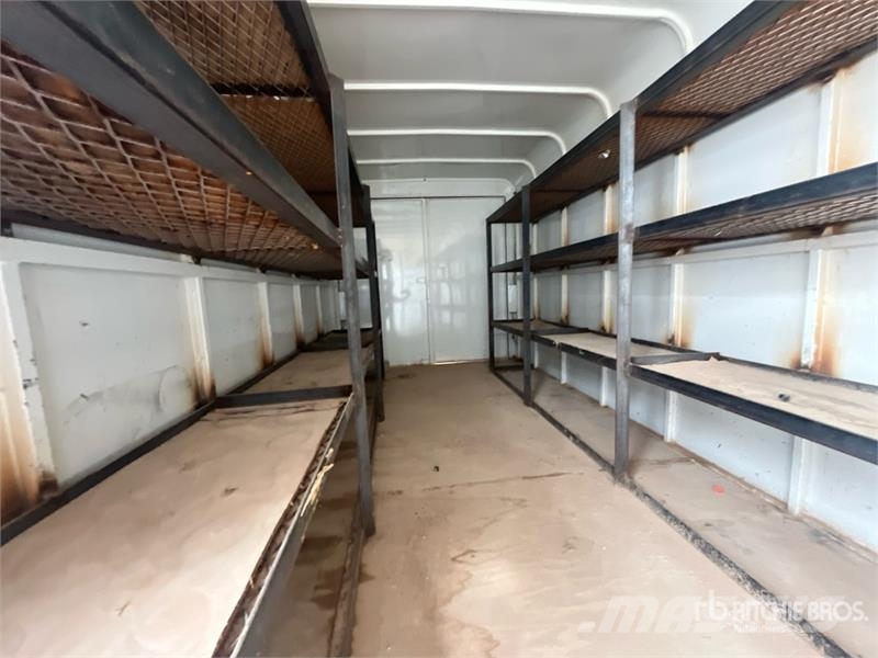  Contract Manufacture 16 ft T/A Enclosed Trailer Cajas de remolque
