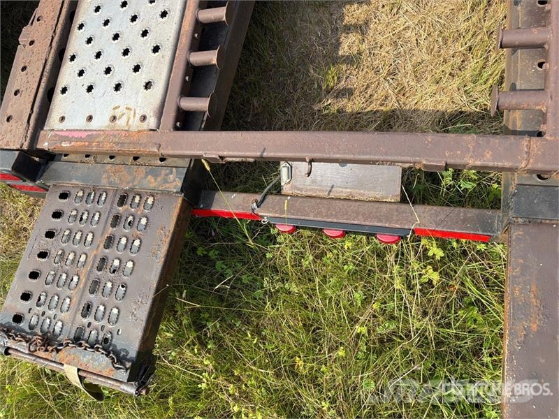 Contrell 7509 T/A 4 Car Open Car Carrier Trailer Vehicle transport semi-trailers