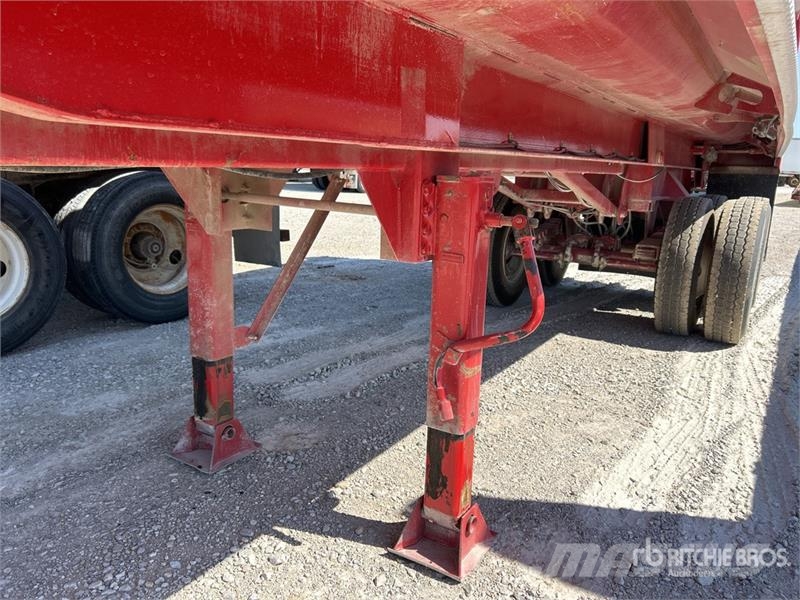  Coras Predator 28 ft T/A End Dump Trailer Tipphengere