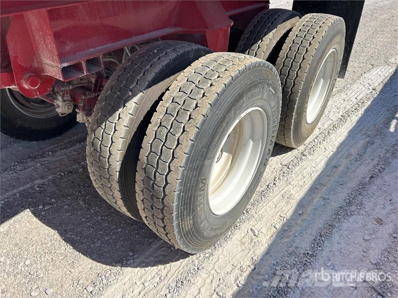  Coras Predator 28 ft T/A End Dump Trailer Tipphengere