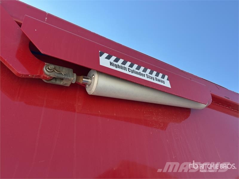  Coras Predator 28 ft T/A End Dump Trailer Tipphengere