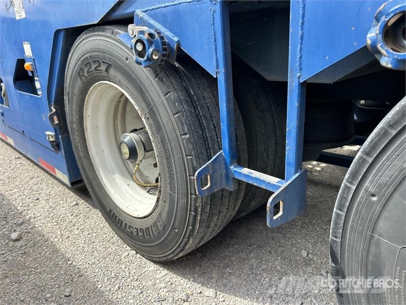 Cottrell EZ-5307XL T/A 7 Car Open Car Carrier Trailer Autotransportauflieger