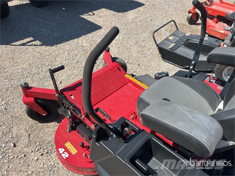 Country Clipper 1842KAT-A125 Zero-Turn Lawn Mower (Unused) Riding mowers