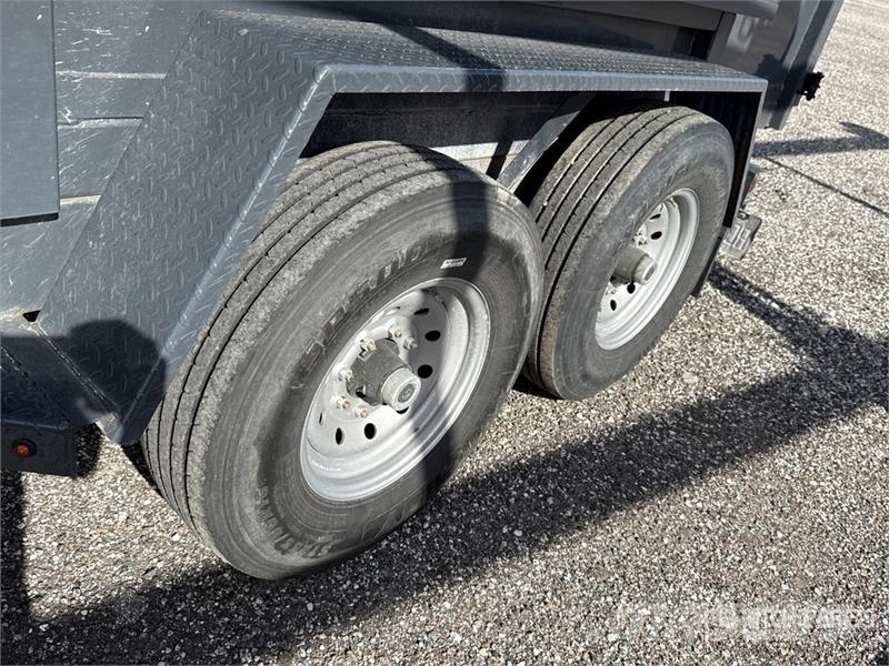  Covered Wagon D-7X14X4X14-T 14 ft T/A Dump Utility Bañeras