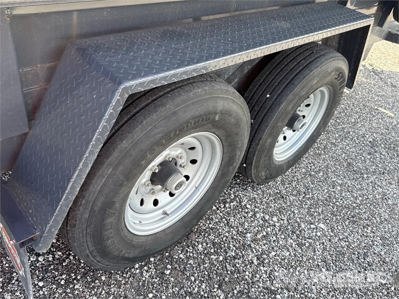  Covered Wagon D-7X14X4X14-T 14 ft T/A Dump Utility Bañeras