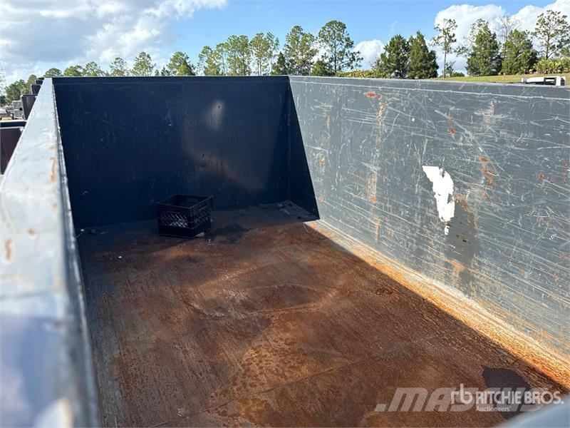  Covered Wagon D-7X14X4X14-T 14 ft T/A Dump Utility Bañeras
