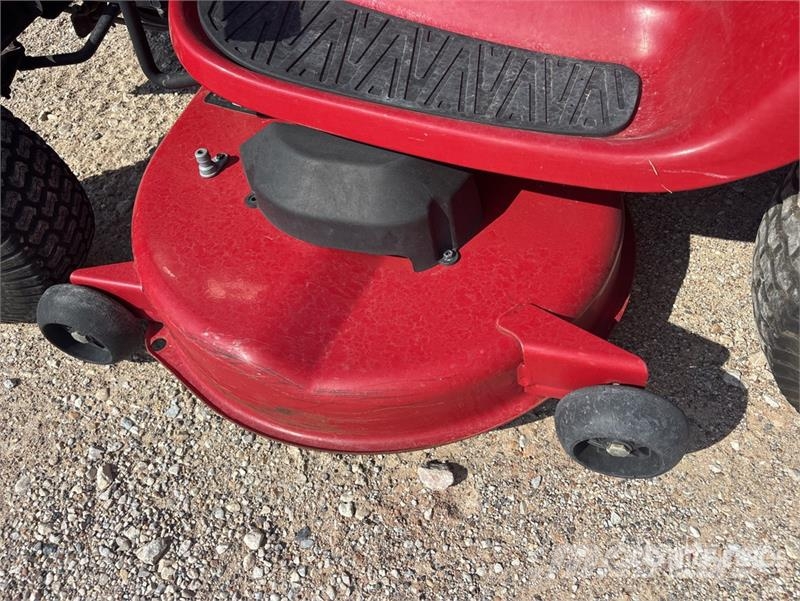 Craftsman 917.288530 YT3000 Ride-On Lawn Mower Vrtni traktor kosilnice