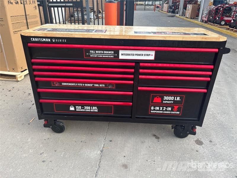 Craftsman CMSTVS6311BK 5 ft 2 in 11-Drawer 62 in Rolling Too Construcción - Otros