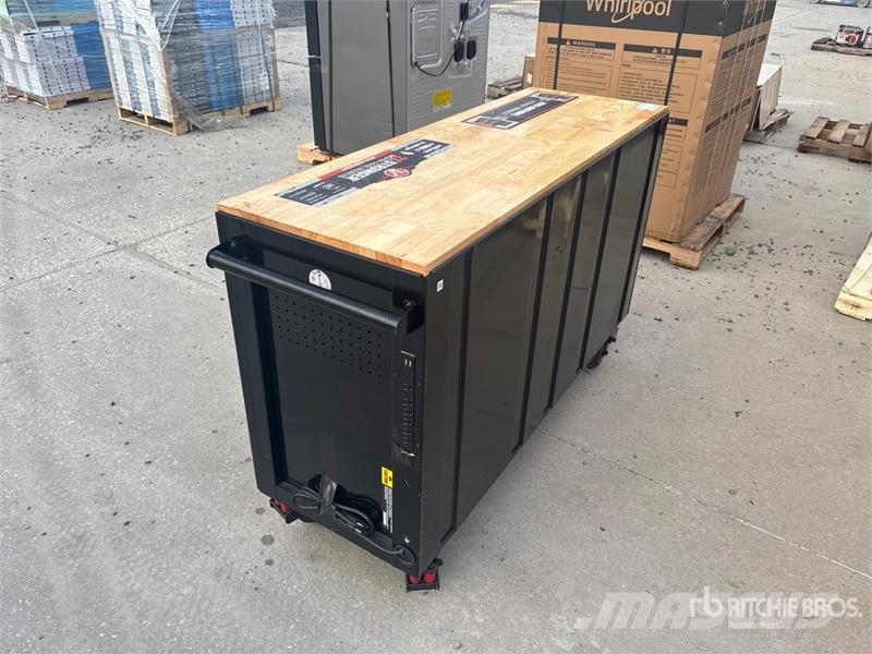Craftsman CMSTVS6311BK 5 ft 2 in 11-Drawer 62 in Rolling Too Construcción - Otros