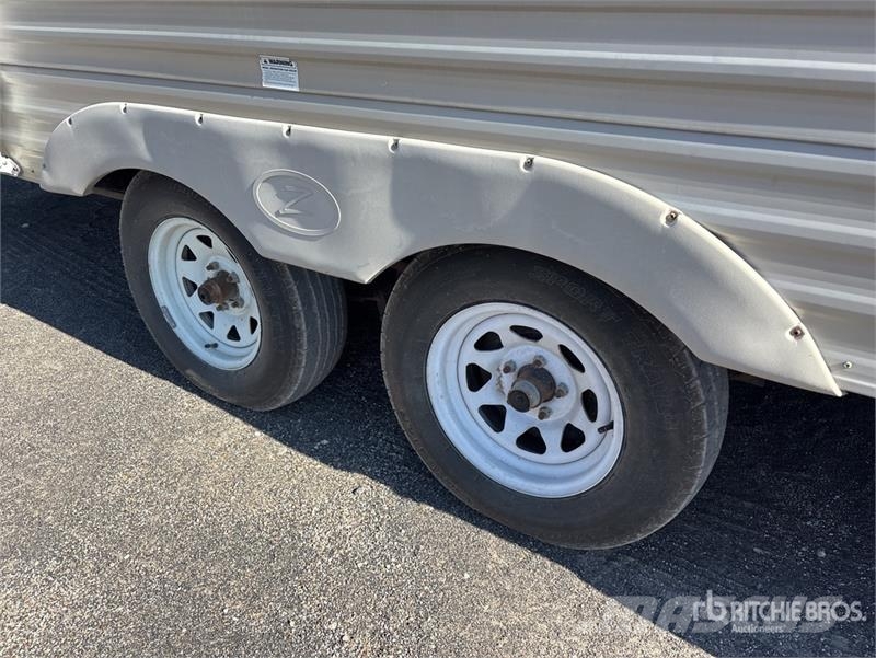 Crossroads Zinger 27BH 27 ft T/A Travel Trailer Citas piekabes