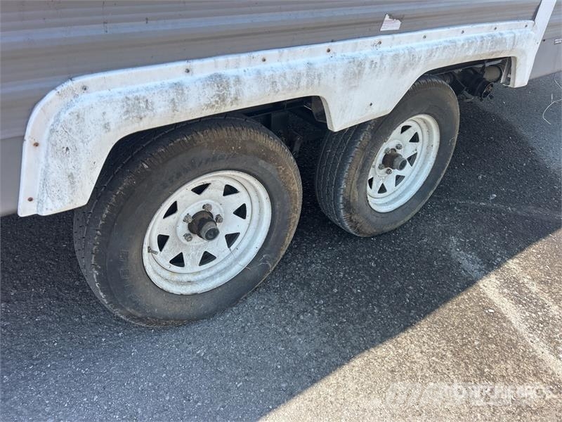 Crossroads Zinger 34 ft T/A Travel Trailer Altri rimorchi