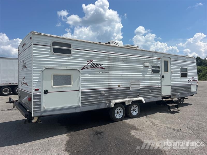 Crossroads Zinger 34 ft T/A Travel Trailer Altri rimorchi