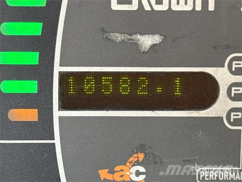 Crown PC4500-80 8000 lb Electric Pallet Jack 手拉式油壓拖板車