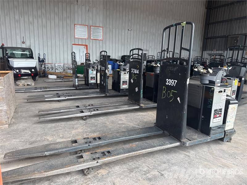 Crown PC4500-80 8000 lb Electric Pallet Jack Ručni paletar
