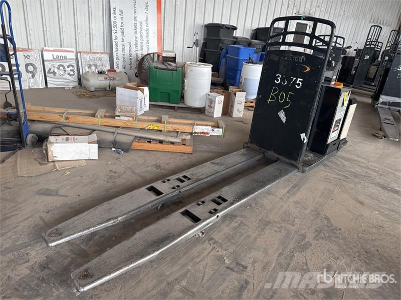Crown PC4500-80 8000 lb Electric Pallet Jack Ручные гидравлические тележки
